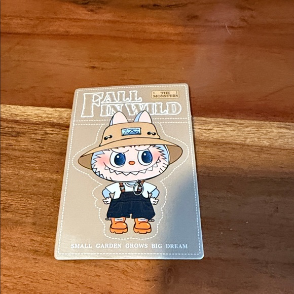 Pop Mart Fall In Wild Labubu - Picture 3 of 4